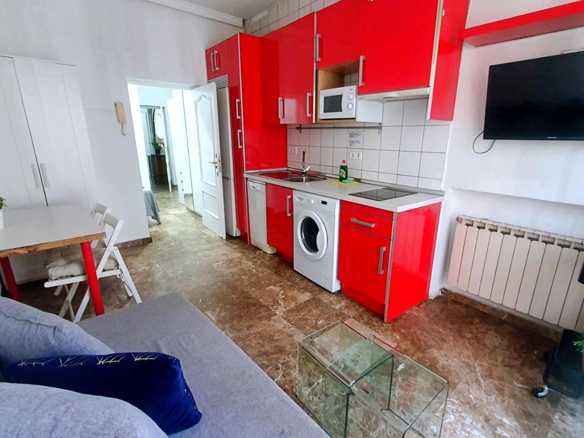 Apartamentos Econostay Fuencarral Madrid Extérieur photo
